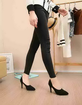 CHANEL Stiletto heel Shoes Women--014